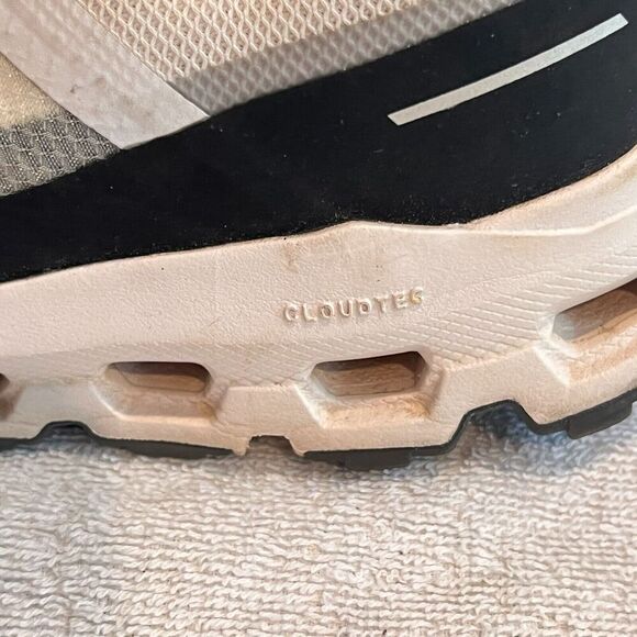 On Cloud Cloudtec Women White Sneaker Lace Up W9 Low Top Running Shoes Black - Picture 9 of 13